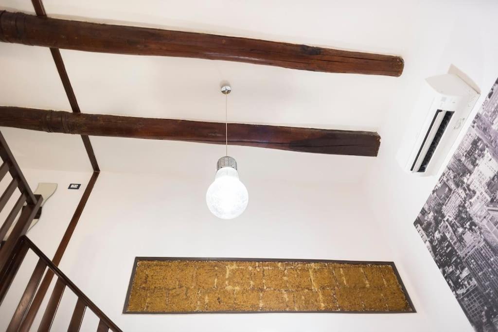 La Casetta Sui Gradoni, Nel Cuore Del Centro Naples Extérieur photo